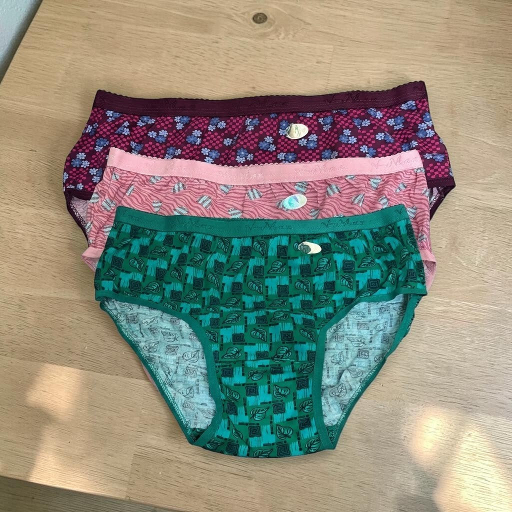 Women's V-Max Printed Everyday Comfort Briefs 3-Pack (90) L538