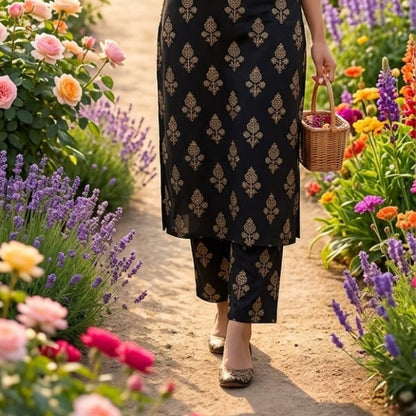 Women's Scallop-Neck Black & Gold Motif Printed Co-Ord Set HP09