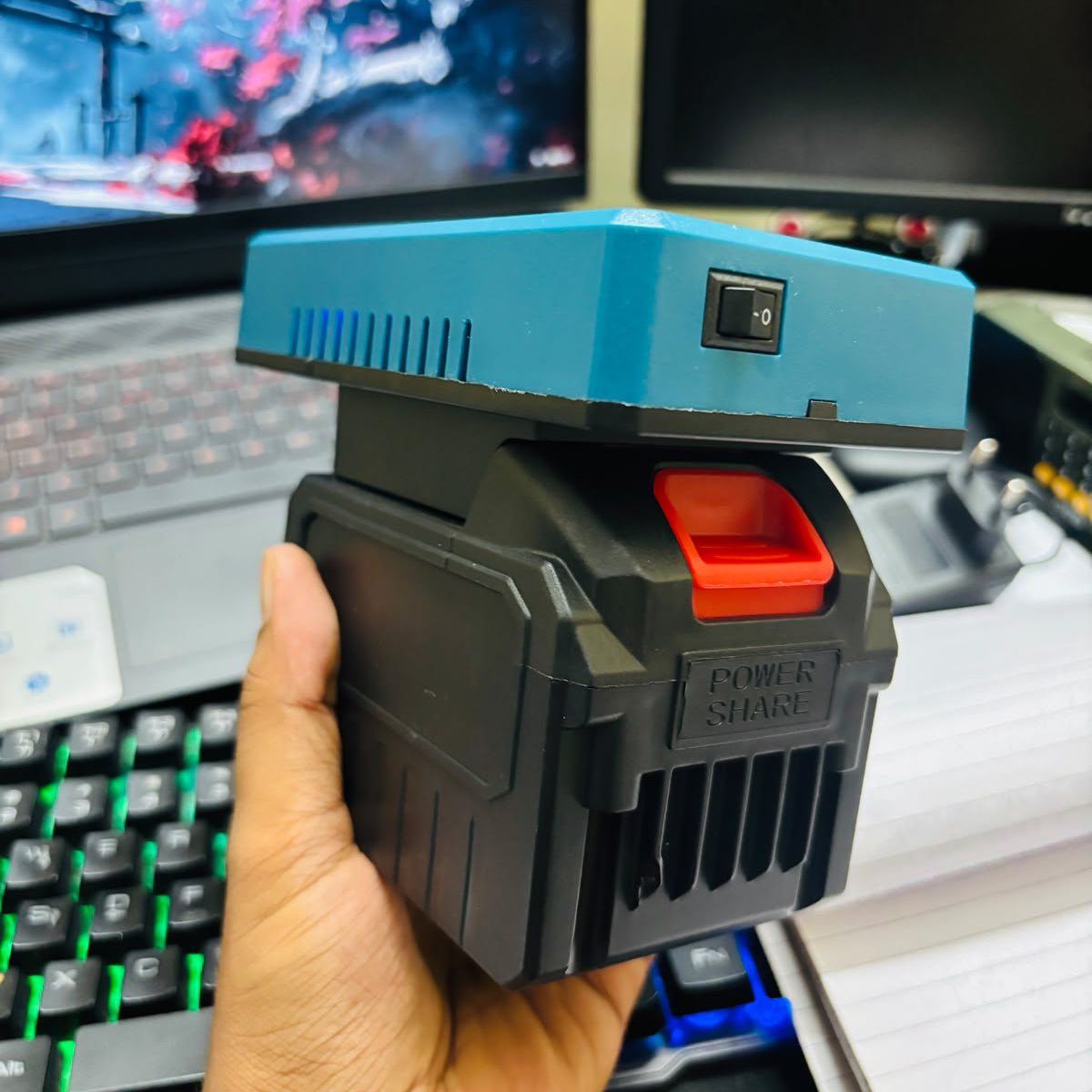 Multifunction Intelligent Inverter Adapter for Lithium-Ion Power Tool Batteries BR54
