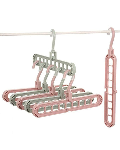 9 Holes Design Folding Hangers TR3749