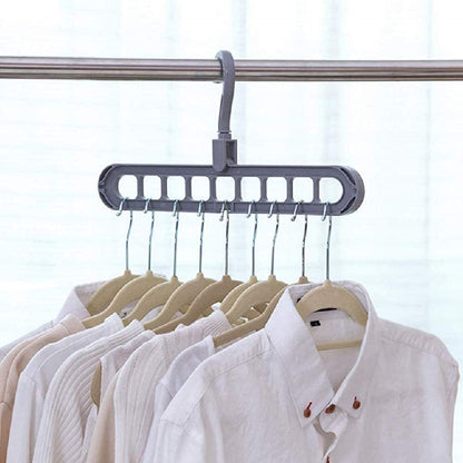 9 Holes Design Folding Hangers TR3749