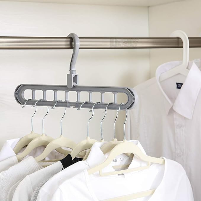 9 Holes Design Folding Hangers TR3749