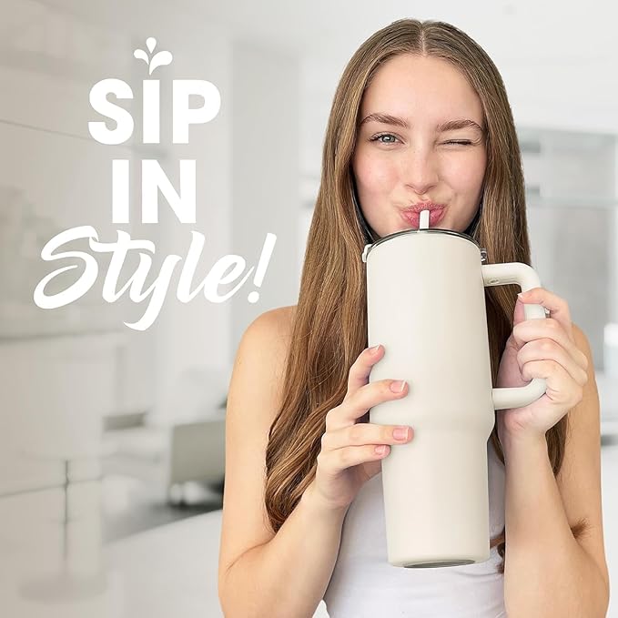 Vacuum Insulated Cup with Lid & Straw G3397