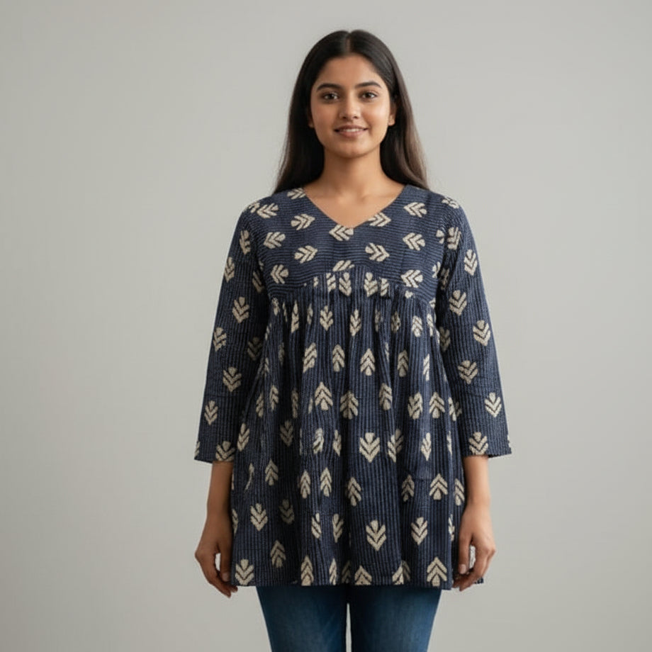 Women's Navy Geometric Pleated Empire Tunic Top HP33
