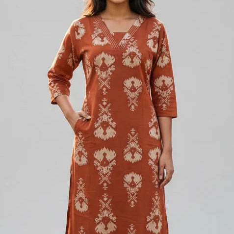 Women's Handcrafted Heritage Print Kurta & Pant Set HP88